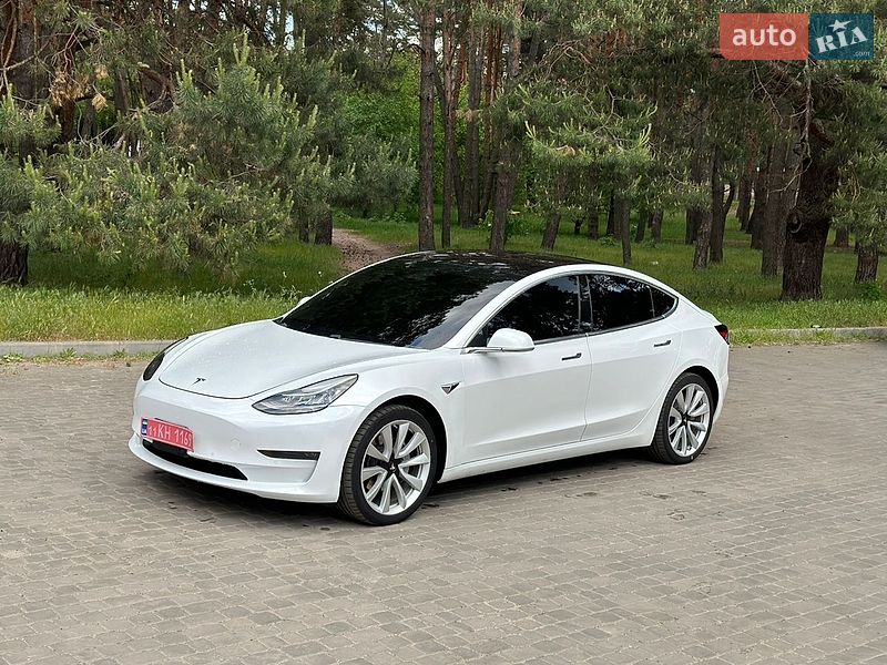 Tesla Model 3 2018 Tesla Model 3 2018