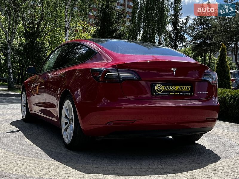 Седан Tesla Model 3 2023 в Львове фото 5 Седан Tesla Model 3 2023 в Львове