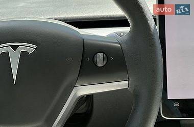 Седан Tesla Model 3 2023 в Львове фото 16 Седан Tesla Model 3 2023 в Львове