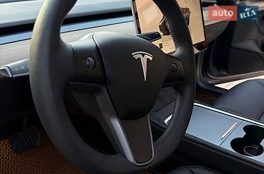 Седан Tesla Model 3 2023 в Запорожье