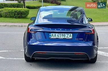 Седан Tesla Model 3 2024 в Киеве