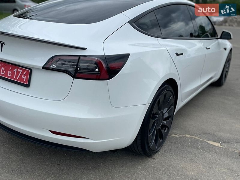 Седан Tesla Model 3 2021 в Харькове