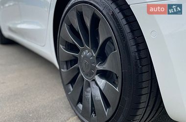 Седан Tesla Model 3 2021 в Харькове