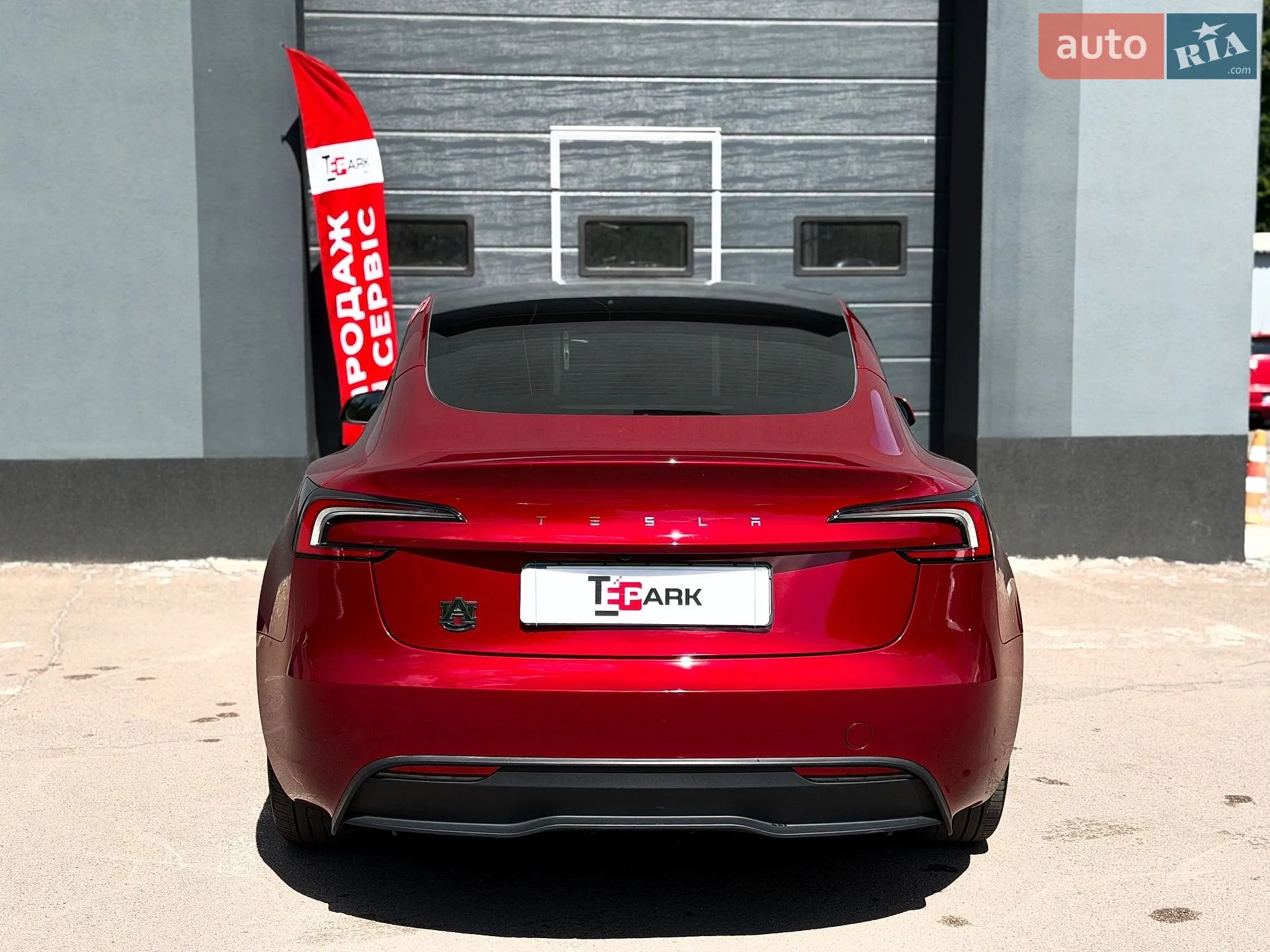 2024 Tesla Model 3 - мініатюра 9