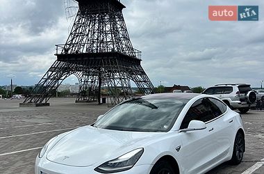 Седан Tesla Model 3 2018 в Харькове