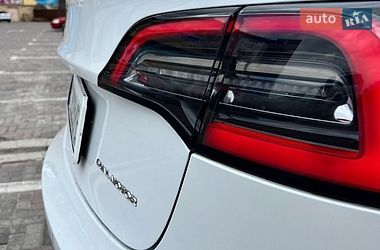 Седан Tesla Model 3 2018 в Харькове