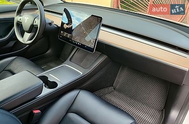 Седан Tesla Model 3 2021 в Полтаве