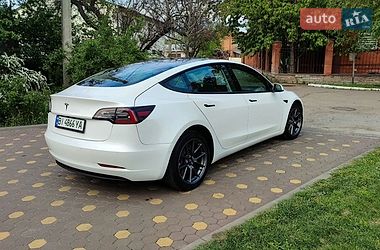 Седан Tesla Model 3 2021 в Полтаве