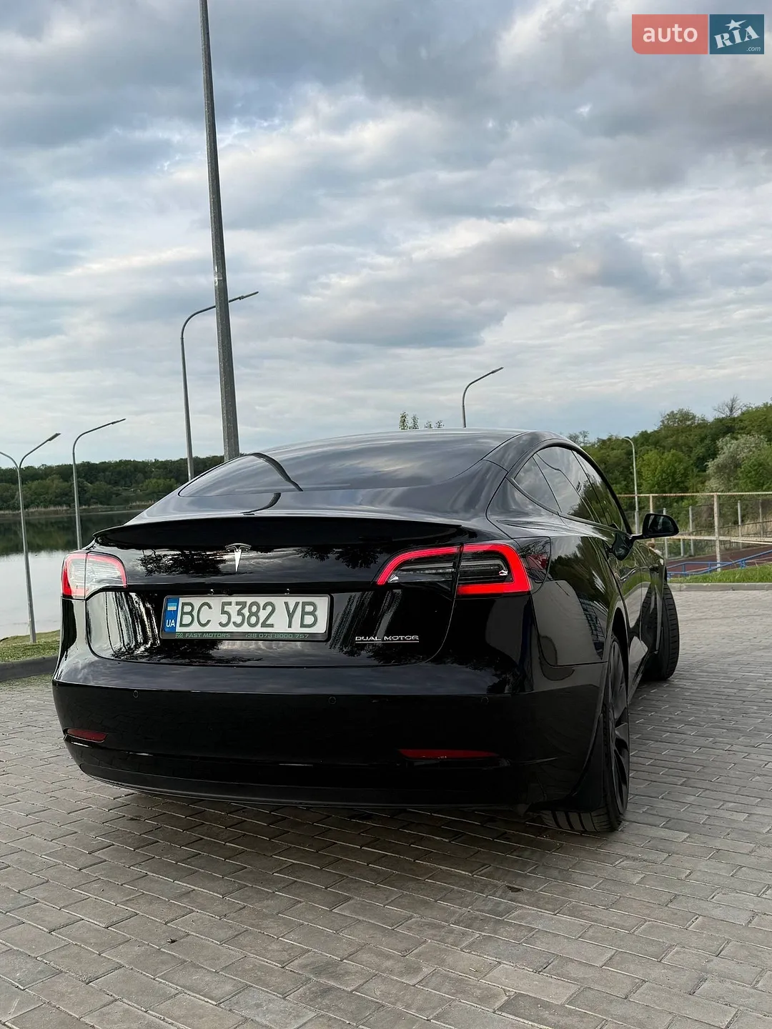 2021 Tesla Model 3 - мініатюра 16
