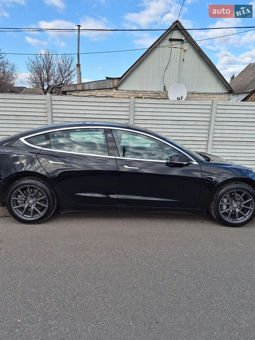 2019 Tesla Model 3 - мініатюра 3
