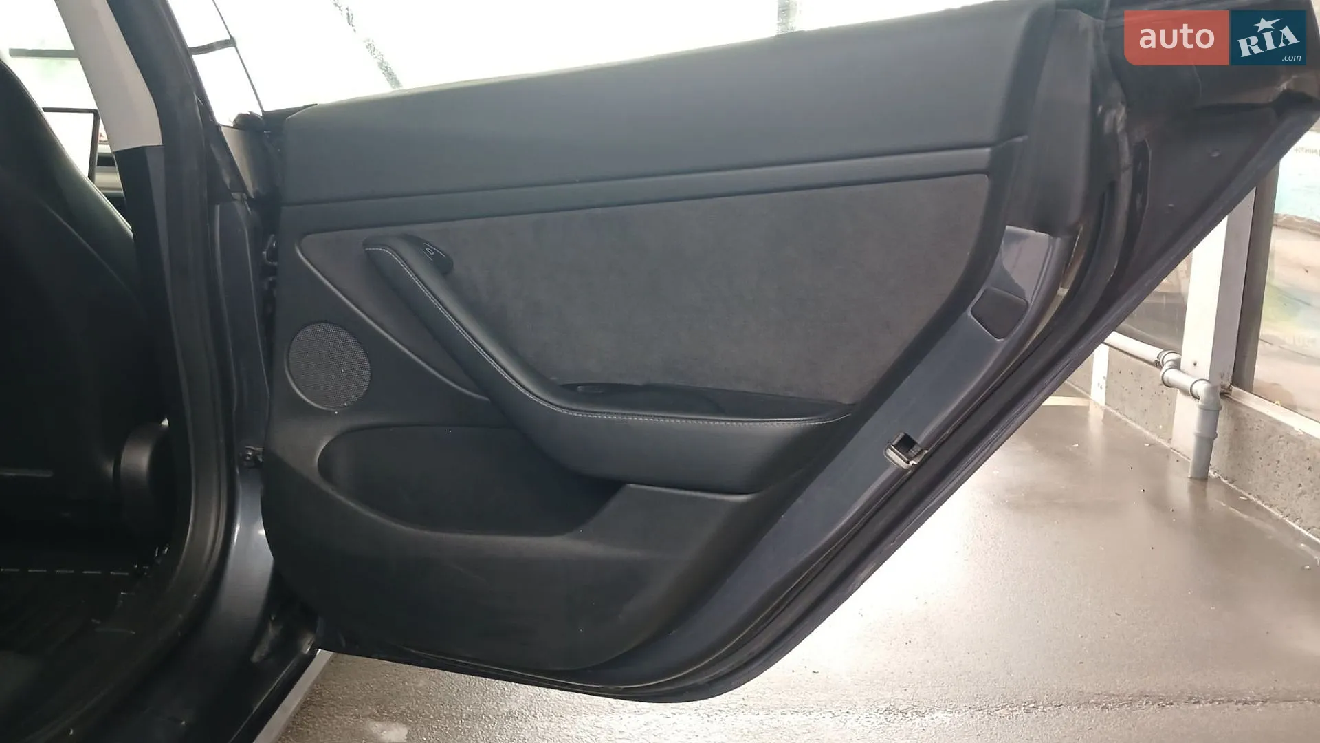2022 Tesla Model 3 - мініатюра 13