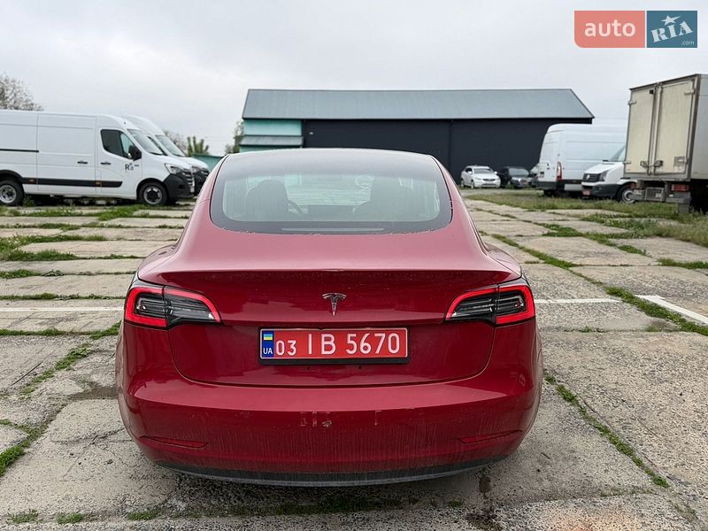 Седан Tesla Model 3 2018 в Владимире