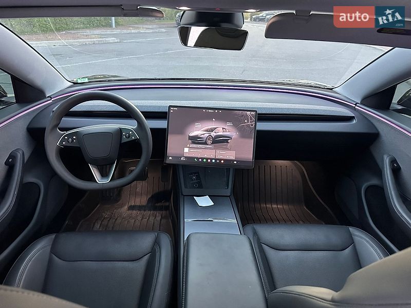 Седан Tesla Model 3 2025 в Києві