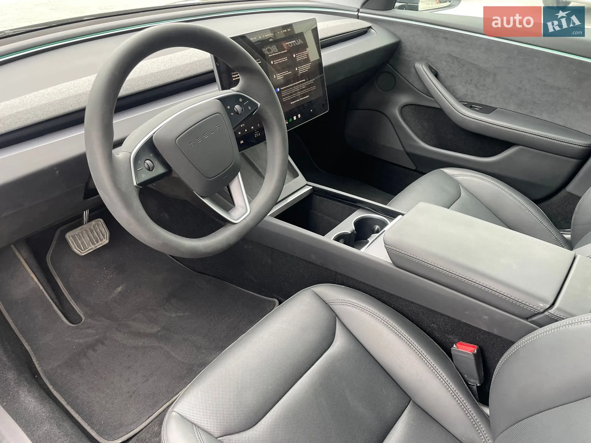 2024 Tesla Model 3 - мініатюра 10