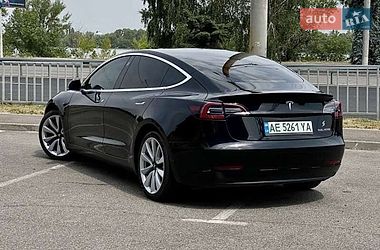 Седан Tesla Model 3 2019 в Києві