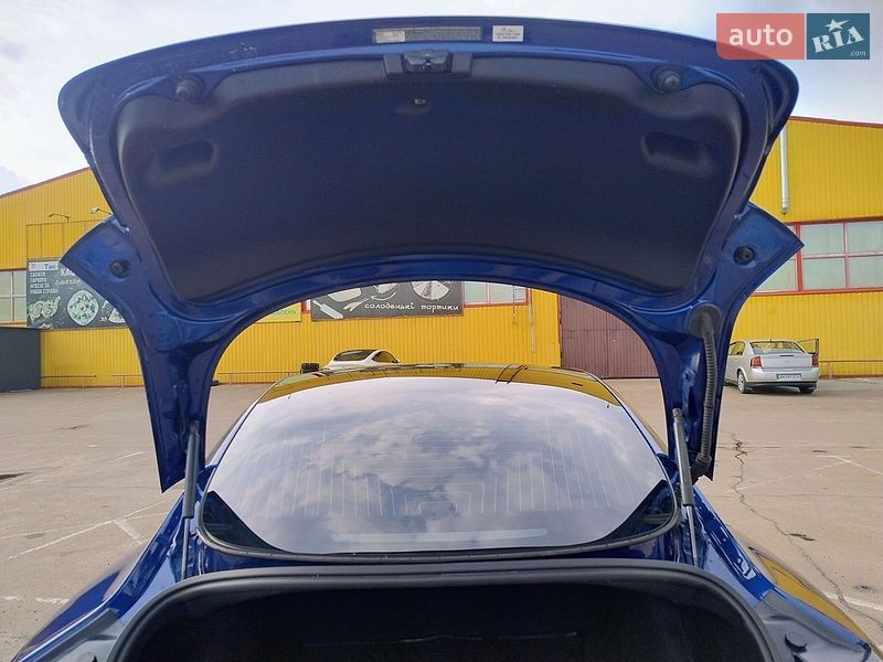 Седан Tesla Model 3 2020 в Житомирі