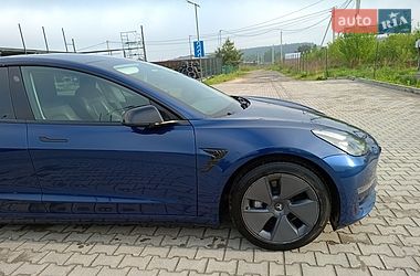 Седан Tesla Model 3 2021 в Львове фото 8 Седан Tesla Model 3 2021 в Львове