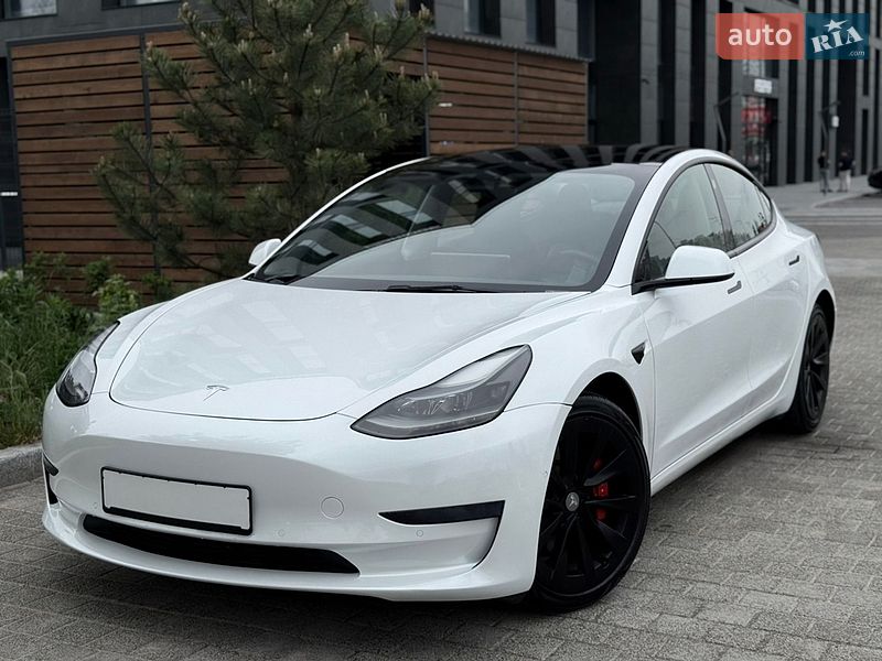 Седан Tesla Model 3 2022 в Киеве фото 2 Седан Tesla Model 3 2022 в Киеве