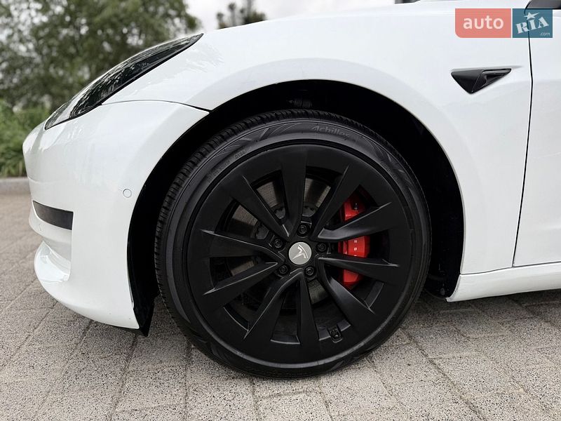 Седан Tesla Model 3 2022 в Киеве фото 15 Седан Tesla Model 3 2022 в Киеве