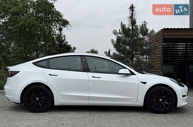 Седан Tesla Model 3 2022 в Киеве фото 18 Седан Tesla Model 3 2022 в Киеве