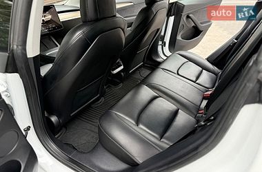 Седан Tesla Model 3 2022 в Киеве фото 40 Седан Tesla Model 3 2022 в Киеве
