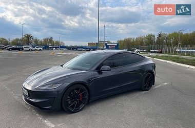 Седан Tesla Model 3 2024 в Києві фото 3 Седан Tesla Model 3 2024 в Києві