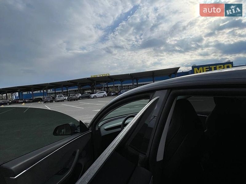 Седан Tesla Model 3 2024 в Києві фото 11 Седан Tesla Model 3 2024 в Києві