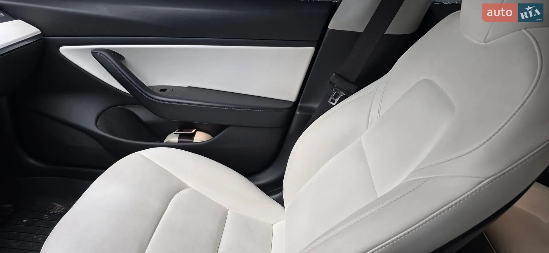 2019 Tesla Model 3 - мініатюра 12