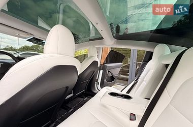 Седан Tesla Model 3 2023 в Яремче фото 10 Седан Tesla Model 3 2023 в Яремче