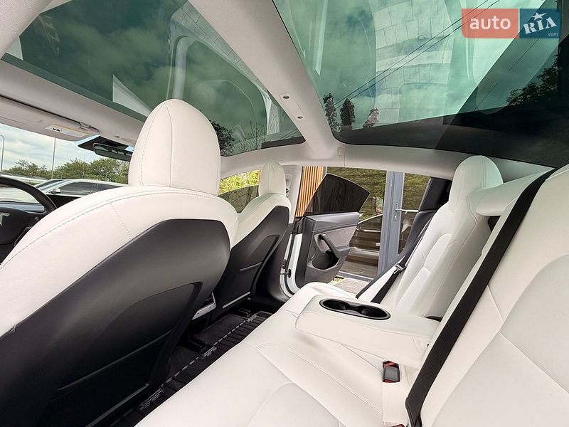 Седан Tesla Model 3 2023 в Яремче фото 10 Седан Tesla Model 3 2023 в Яремче