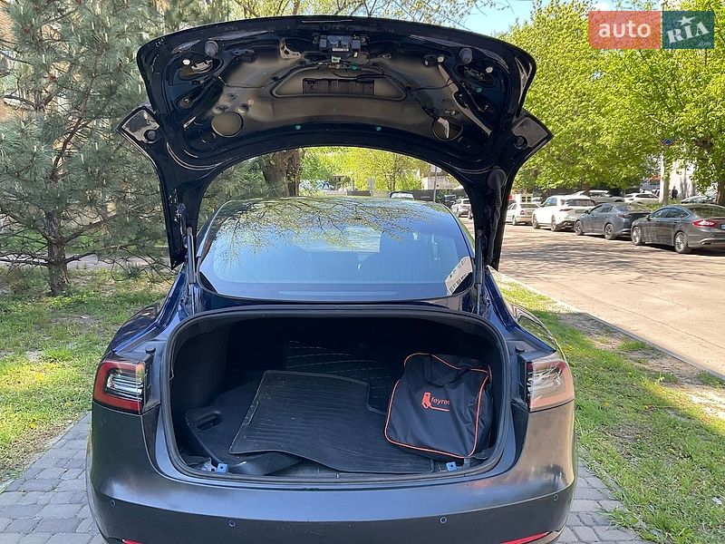 Седан Tesla Model 3 2019 в Києві фото 20 Седан Tesla Model 3 2019 в Києві