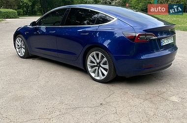 Седан Tesla Model 3 2019 в Львові