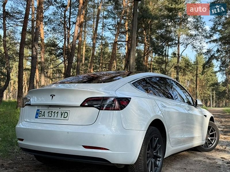 Седан Tesla Model 3 2018 в Кропивницком фото 5 Седан Tesla Model 3 2018 в Кропивницком