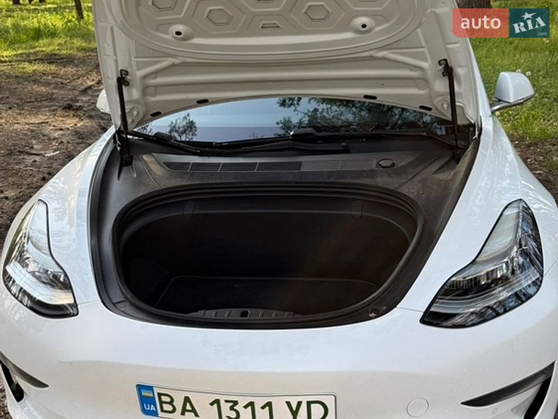 Седан Tesla Model 3 2018 в Кропивницком фото 9 Седан Tesla Model 3 2018 в Кропивницком