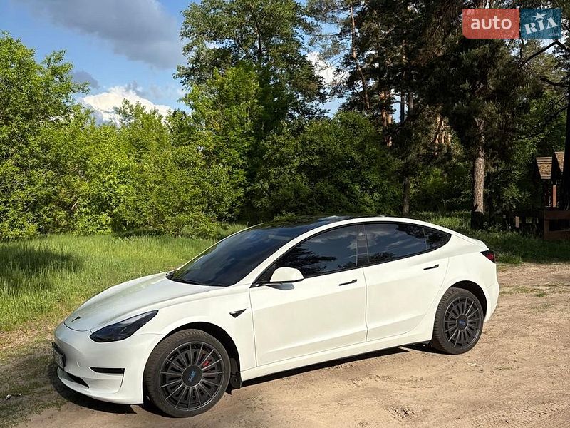 Tesla Model 3 2020 Tesla Model 3 2020