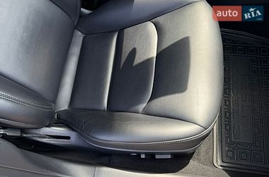 Седан Tesla Model 3 2018 в Киеве