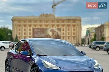 Седан Tesla Model 3 2021 в Харькове