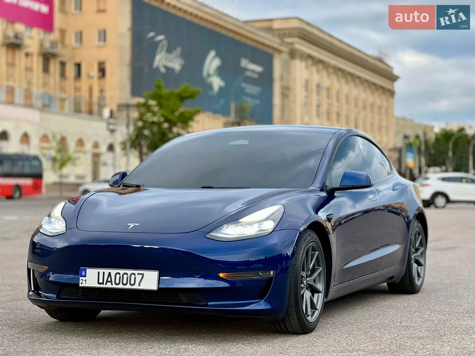 2021 Tesla Model 3 - мініатюра 16