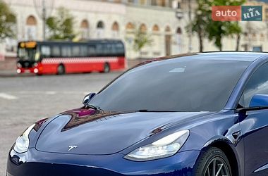 Седан Tesla Model 3 2021 в Харькове