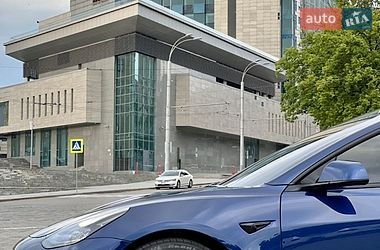 Седан Tesla Model 3 2021 в Харькове