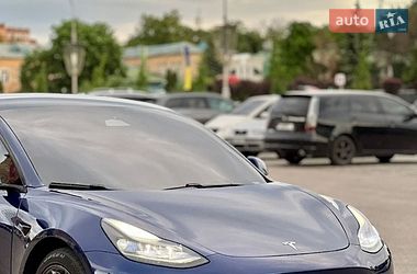 Седан Tesla Model 3 2021 в Харкові