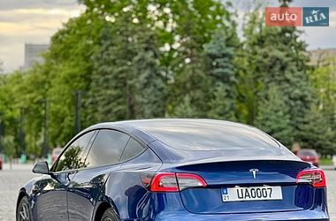 Седан Tesla Model 3 2021 в Харькове