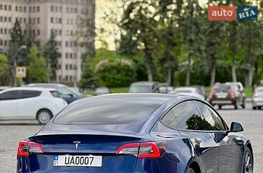 Седан Tesla Model 3 2021 в Харькове