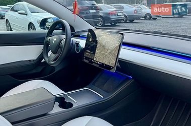 Седан Tesla Model 3 2021 в Харькове