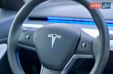 Седан Tesla Model 3 2021 в Харкові