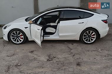 Седан Tesla Model 3 2022 в Кривому Розі фото 28 Седан Tesla Model 3 2022 в Кривому Розі