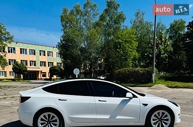 Седан Tesla Model 3 2021 в Верхньодніпровську