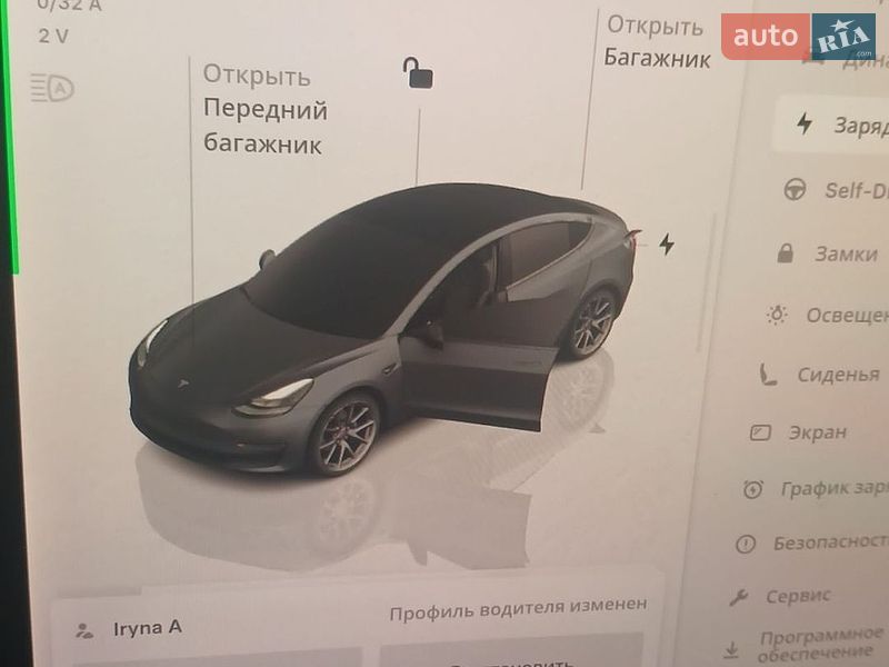 Седан Tesla Model 3 2022 в Днепре