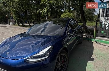 Седан Tesla Model 3 2018 в Хмельницком
