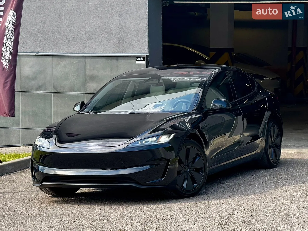 2020 Tesla Model X - мініатюра 26